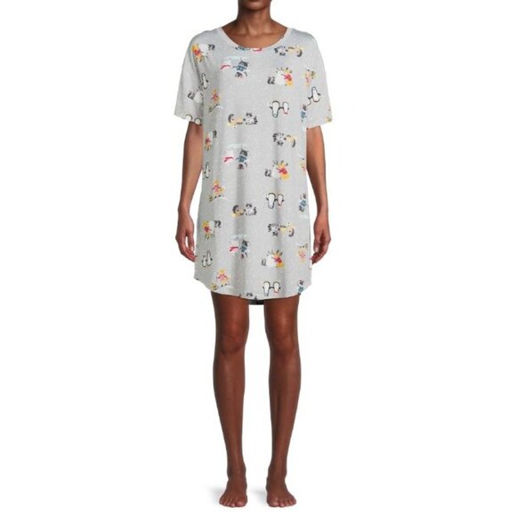 Secret Treasures Night Shirt Playful Winter Animals Bear Penguins Skiing Foxes - Picture 1 of 4